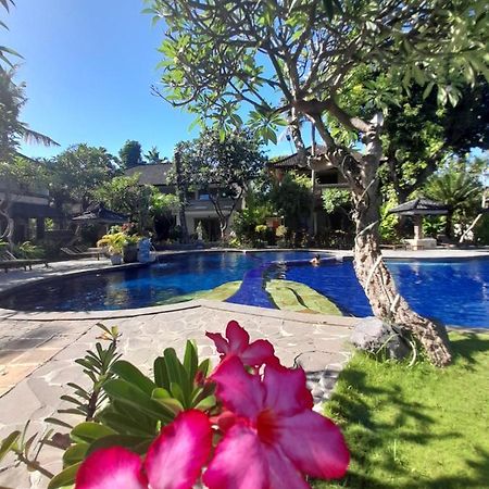 Puri Bali Hotel Lovina  Exterior photo